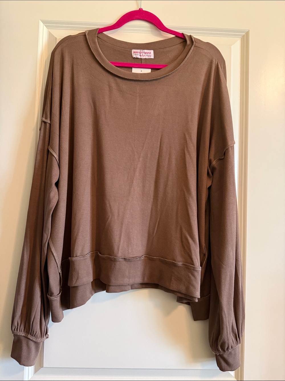 Dreamy Rib Relaxed Brown Long-Sleeve Tee